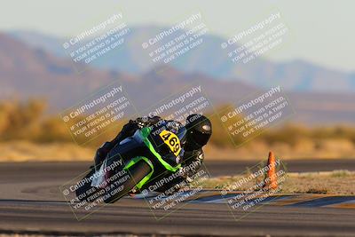 media/Jan-21-2023-CVMA (Sat) [[b9eef8ba1f]]/Race 12 Amateur Supersport Open/